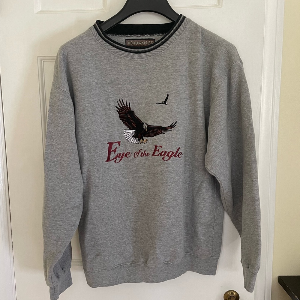 Vintage Newport News Gray Sweater - Eye of the Eagle Design